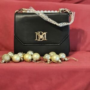 Badgley Mischka Elegant Black Shoulder Bag with Gold Chain